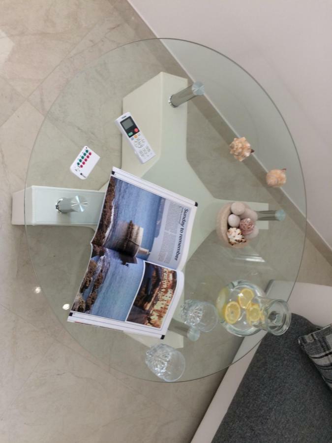 Apartment Marina Komiza Bagian luar foto